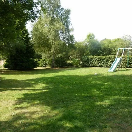 Gite Charmant A Riom-es-montagnes, 4 Pers, Avec Jardin, Terrasse, Cheminee, Proche Randos Et Lacs - Fr-1-742-203 *